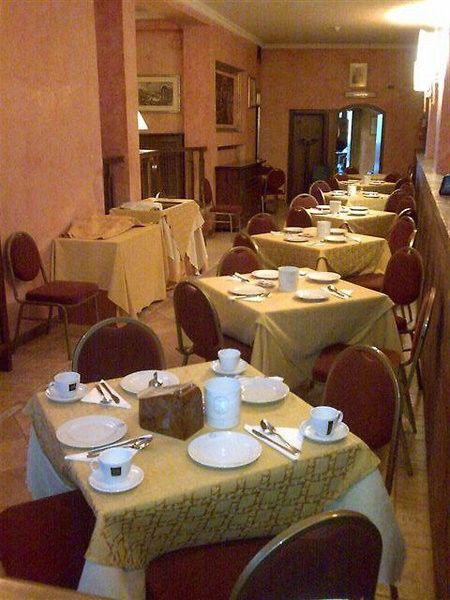 Hotel Flaminius Рим Екстериор снимка
